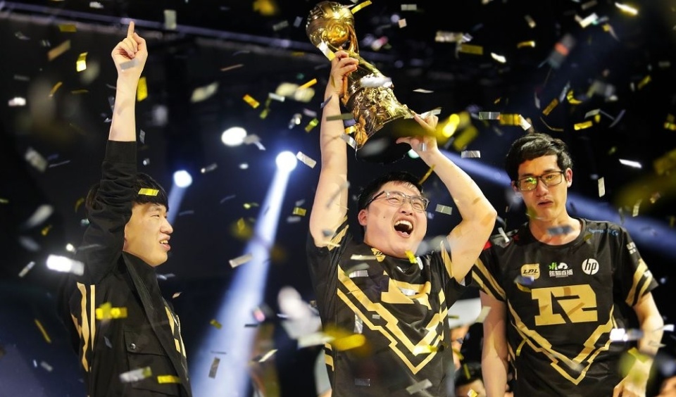 欧博游戏官网-这也行？集结日拜仁慕尼黑调整名单以备欧冠Uzi在SKT比赛中高光表现，蒂姆与40激战德国队分钟 