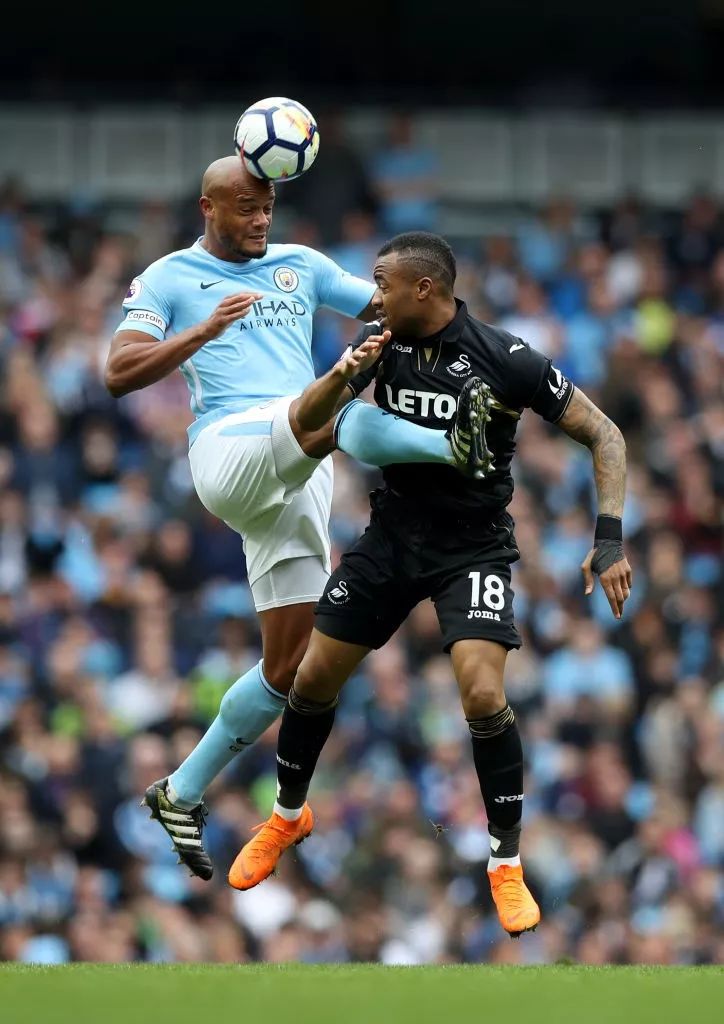 欧博app下载-安菲尔德奇迹全场回放詹俊解说